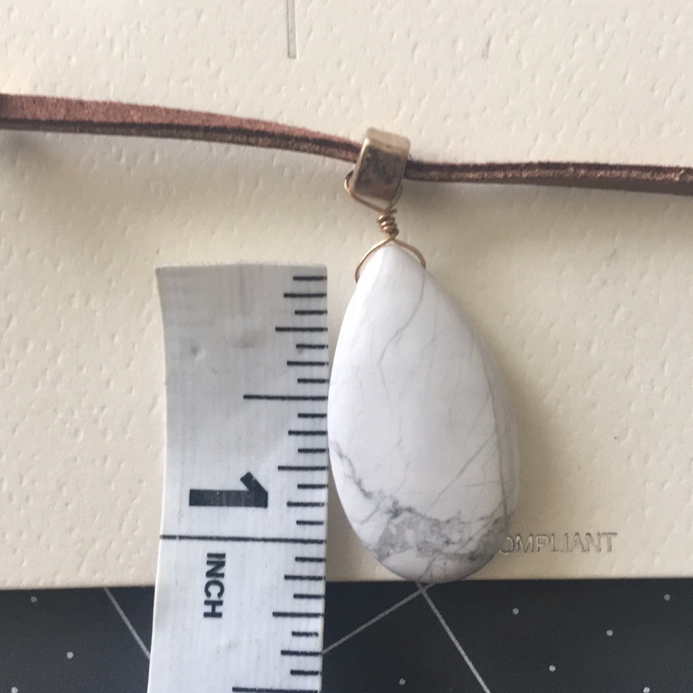 🌵Influence Genuine leather Choker - Picture 3 of 5